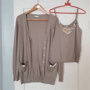 Gorgeous Sweater & Cami Set by Silk Cuture - Neutral with silver & gold sequins